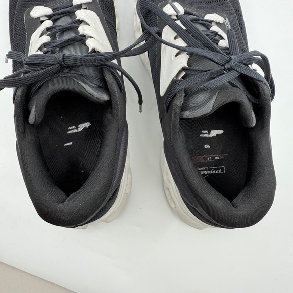 On Cloudstratus 3 Running Shoes Lightweight Cushioned Sneakers Black‎ WOMEN 8.5 - Picture 11 of 13